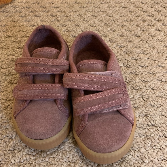 Various brands and sizes of baby shoes used like new - Picture 4 of 12